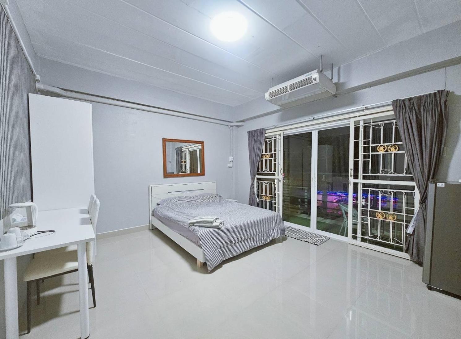 Future Hostel Pattaya Nong Prue Εξωτερικό φωτογραφία